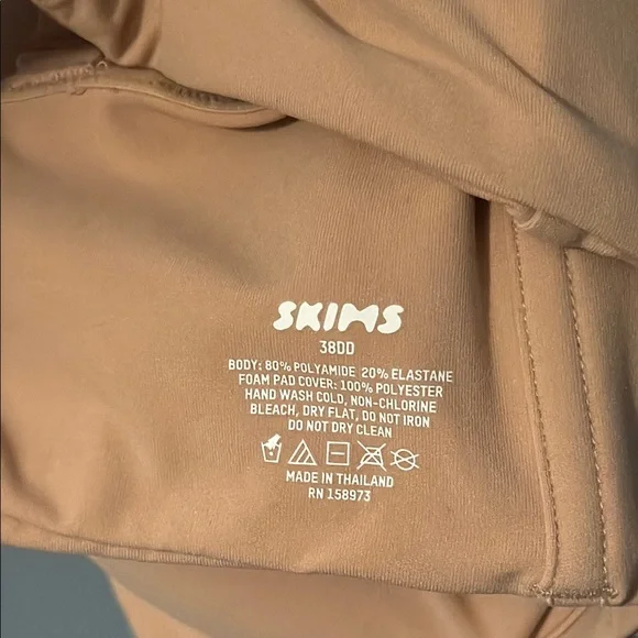 NWT 38DD SKIMS Fits Everybody Strapless Bra in Clay - Picture 4 of 6